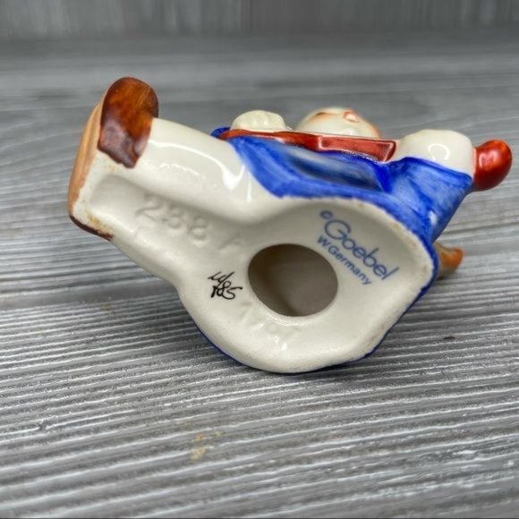 Vintage 1967 Goebel Hummel Figurine 238/A Angel With Lute Christmas - Picture 6 of 7